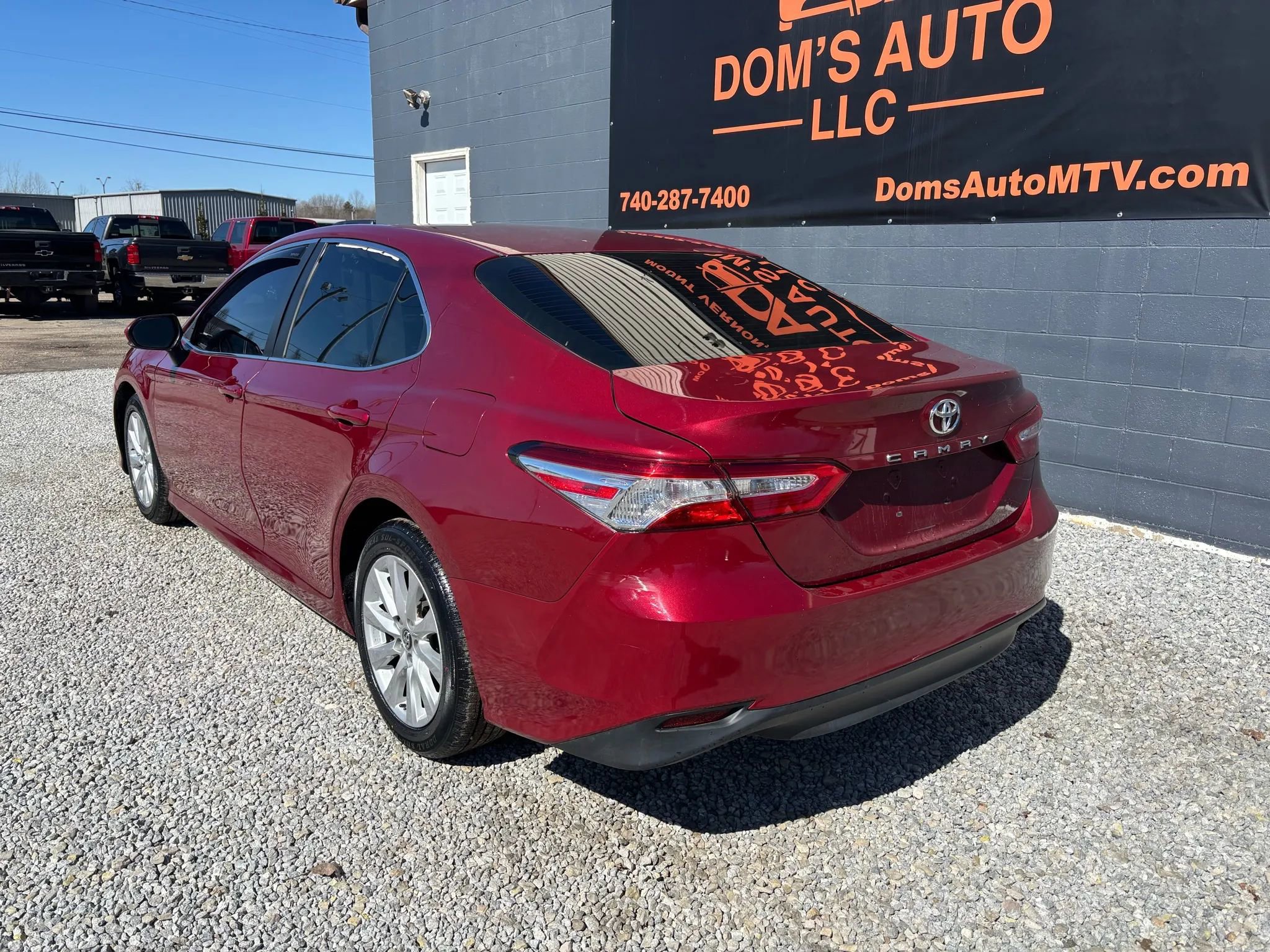 Used 2018 Toyota Camry LE w/ Convenience Package image 3