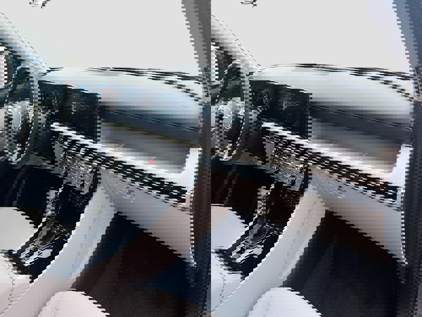 Used 2025 Hyundai Tucson SE image 30