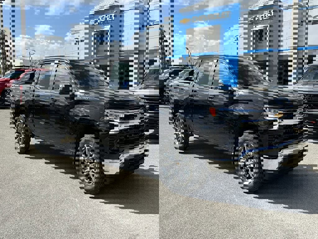 New 2026 Chevrolet Silverado 1500 LT AWD/4WD image 2