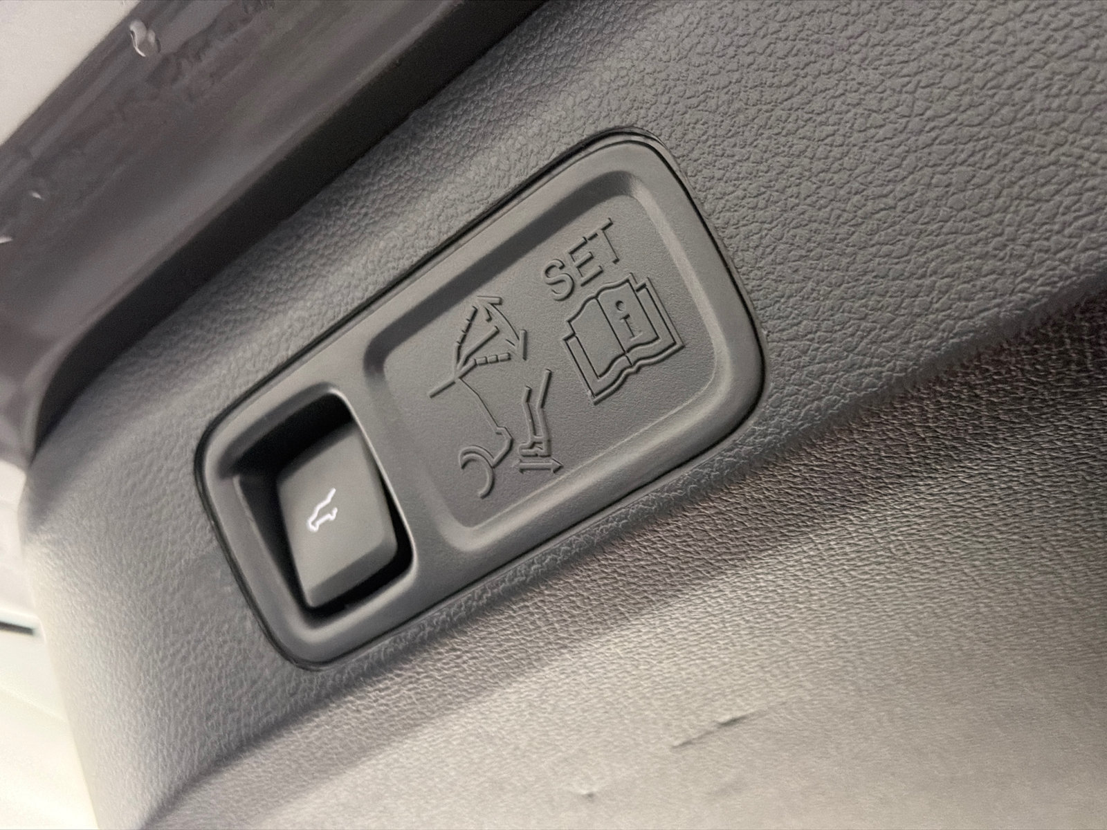 Used 2023 Lincoln Navigator Black Label AWD/4WD image 10