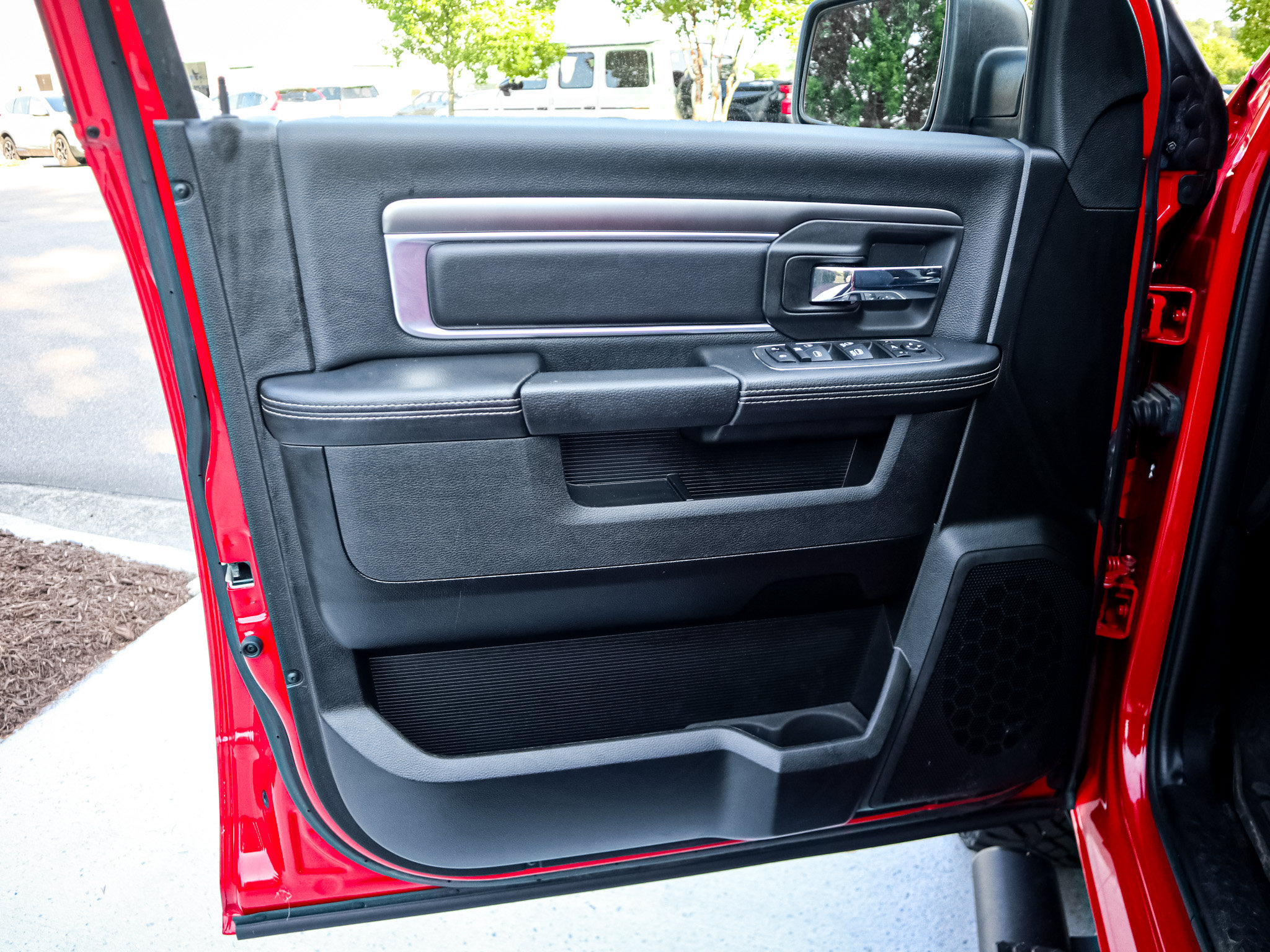 Used 2022 RAM 1500 Warlock AWD/4WD image 14
