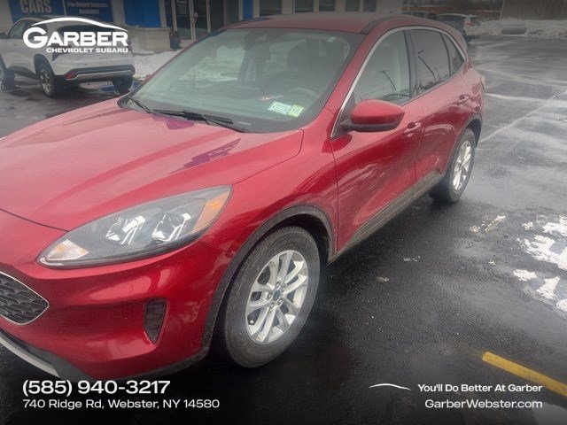 Used 2021 Ford Escape SE w/ Cold Weather Package FWD video 1