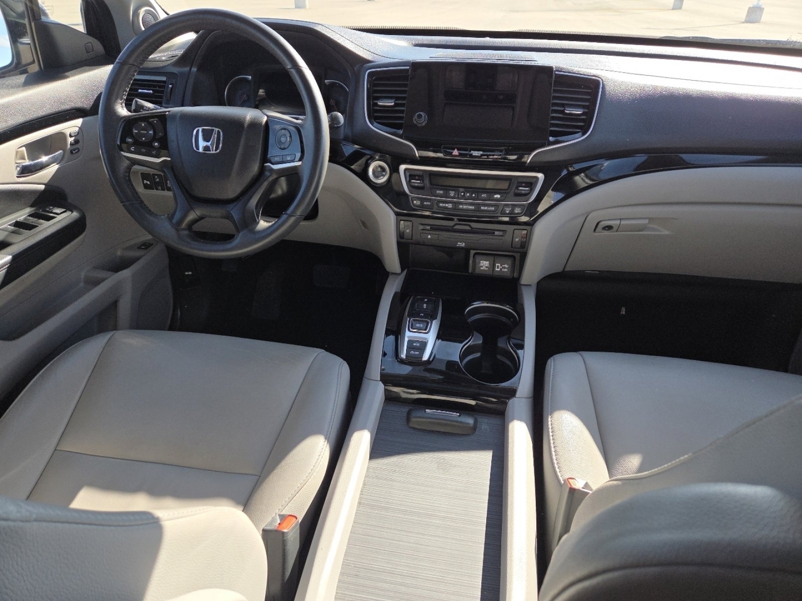 Used 2022 Honda Pilot Touring image 23