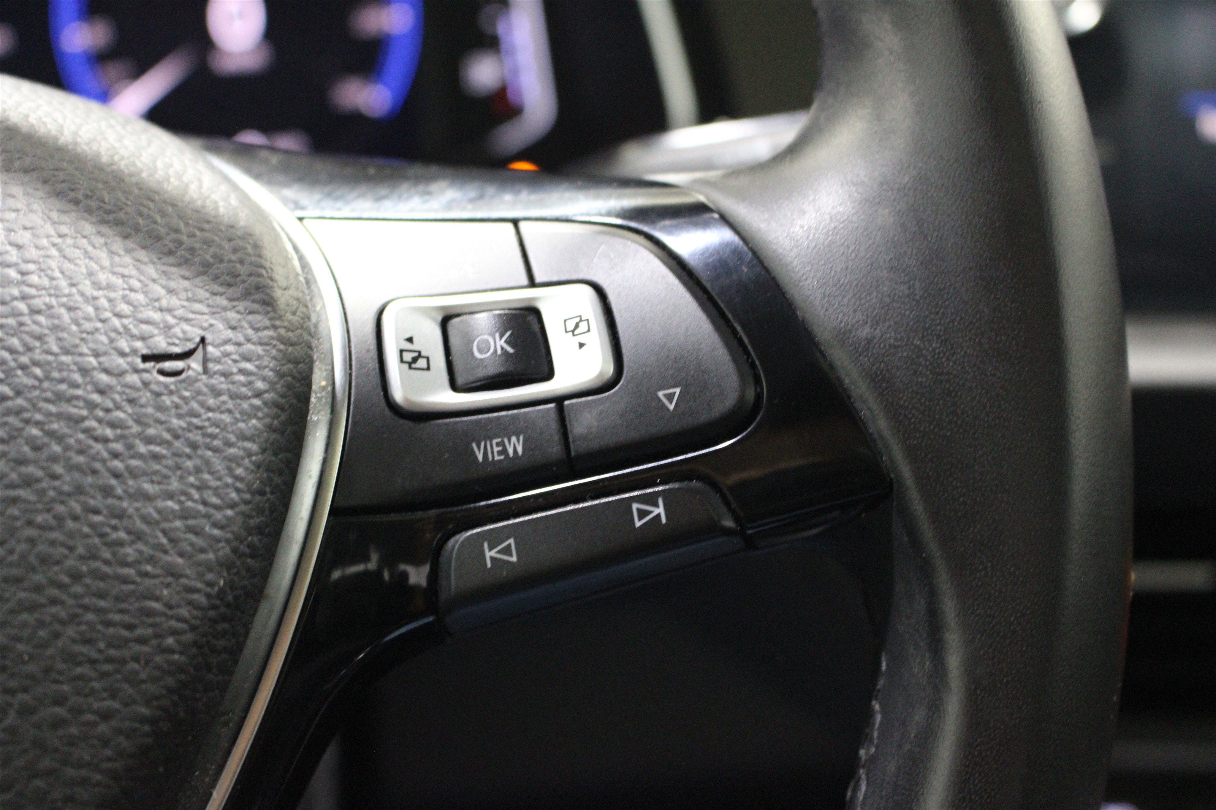 Used 2019 Volkswagen Jetta SEL Premium FWD image 14