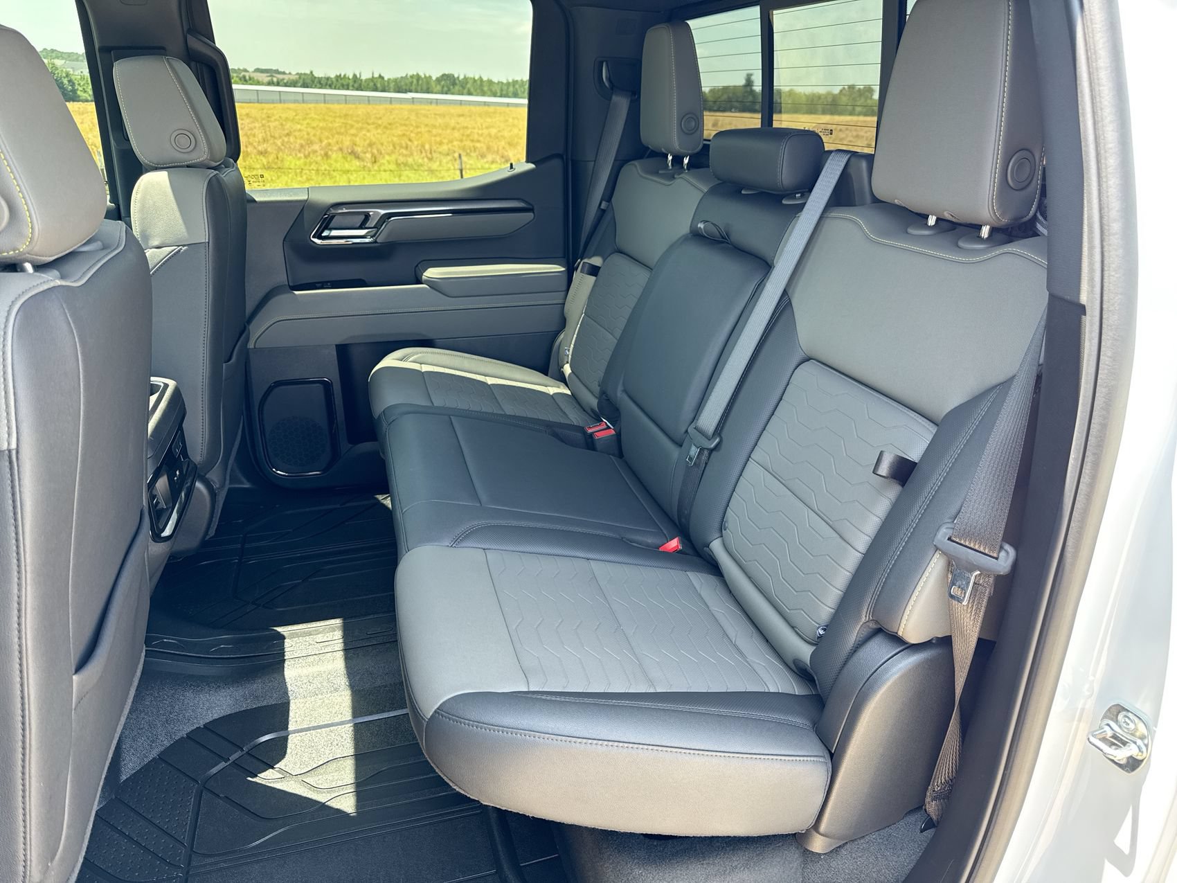 Used 2026 Chevrolet Silverado 1500 ZR2 AWD/4WD image 24