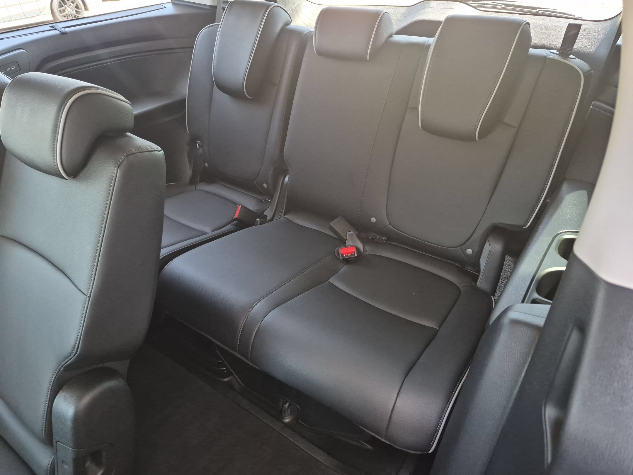 Certified 2025 Honda Odyssey Touring image 24