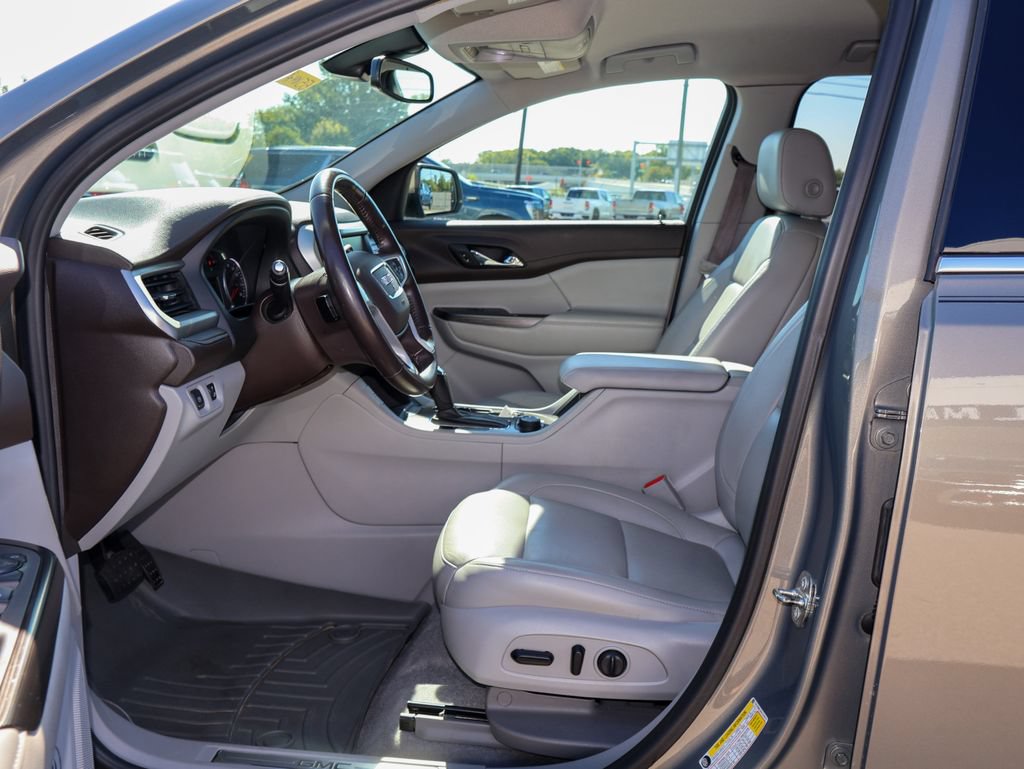 Used 2019 GMC Acadia SLT FWD image 7