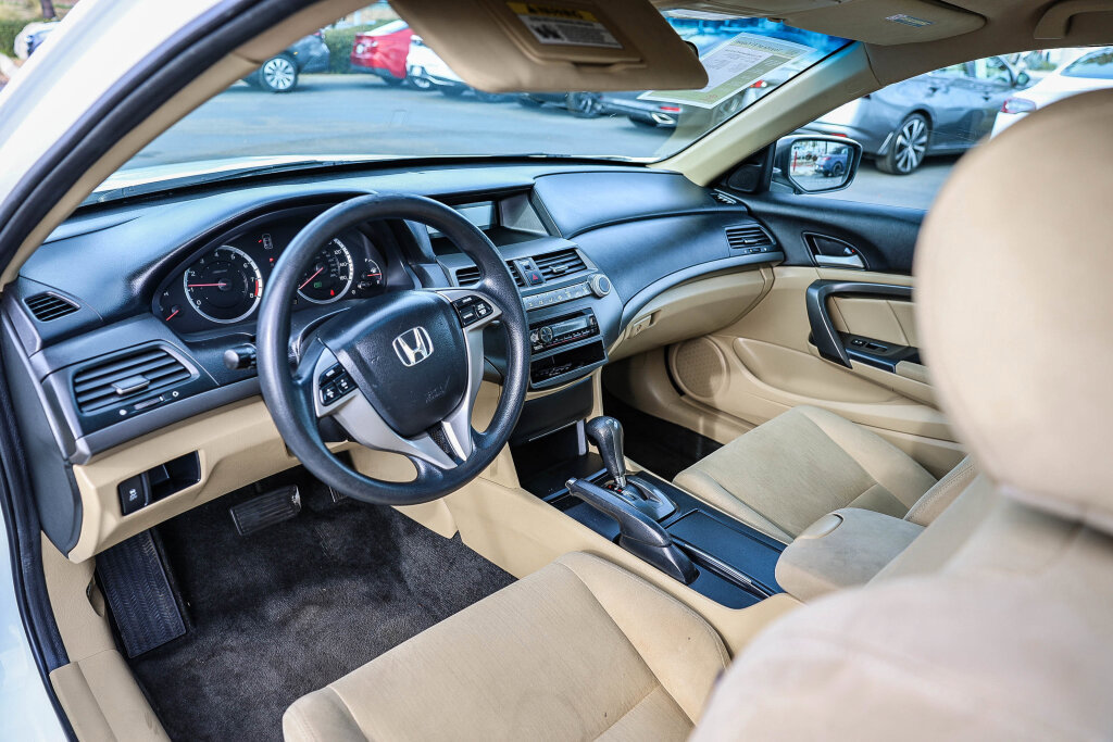 Used 2011 Honda Accord LX-S image 2