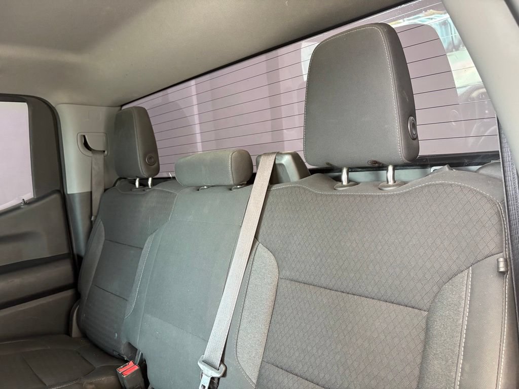 Used 2021 Chevrolet Silverado 1500 LT AWD/4WD image 27