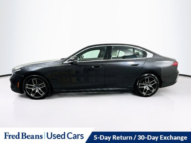 Used 2026 BMW 530i xDrive AWD/4WD image 5