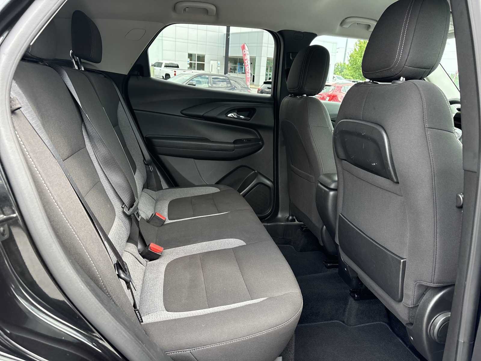 Used 2025 Chevrolet TrailBlazer LT AWD/4WD image 24