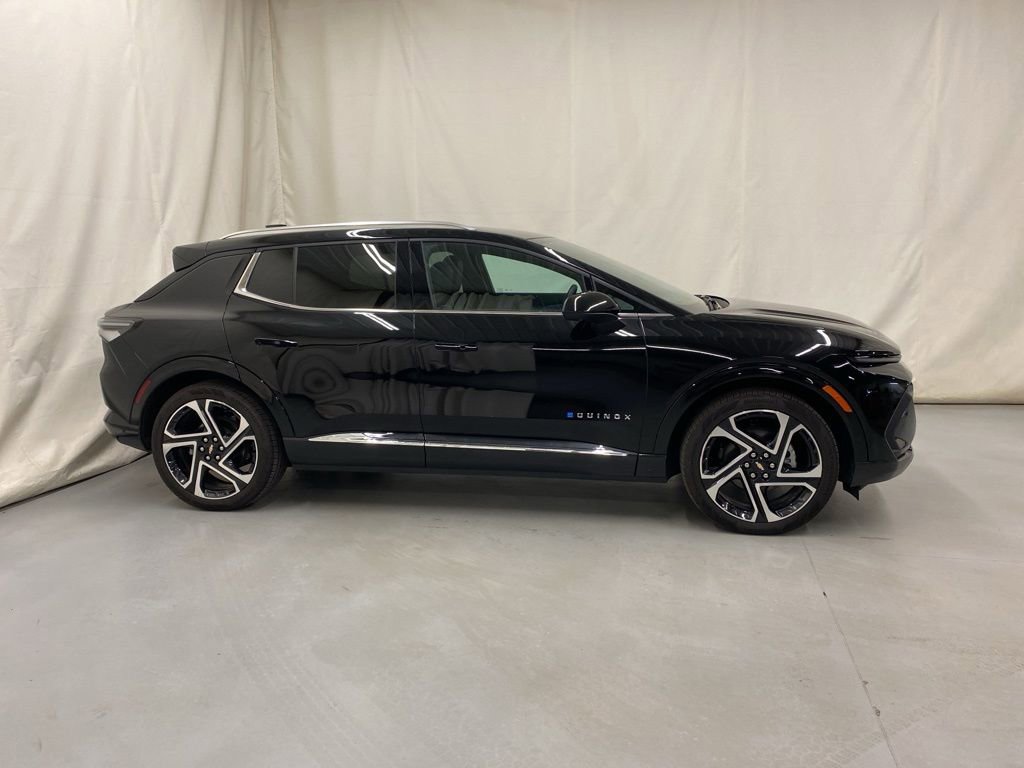 Used 2024 Chevrolet Equinox EV LT w/ Active Safety Package 3 image 9