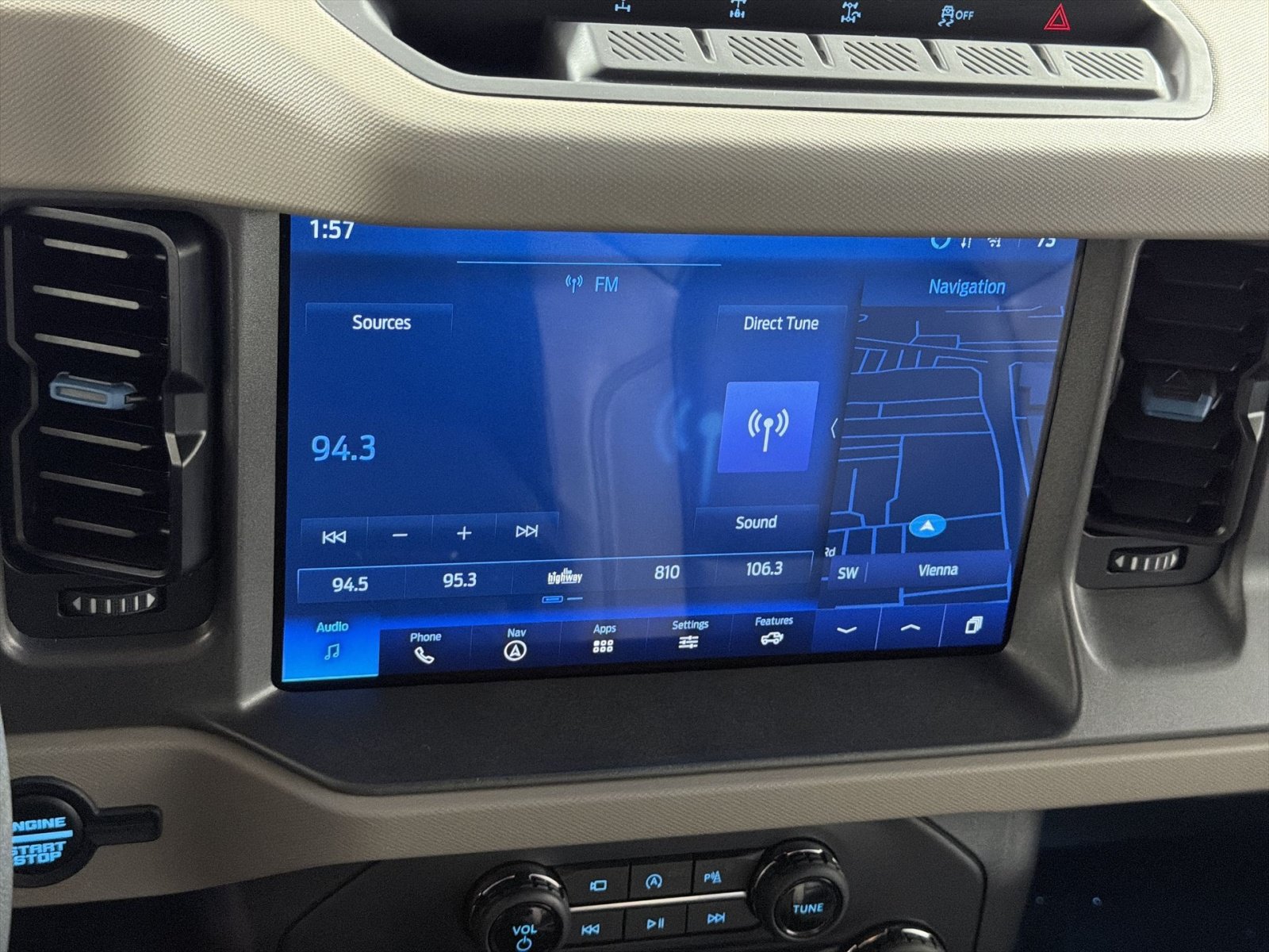Used 2024 Ford Bronco Wildtrak AWD/4WD image 18