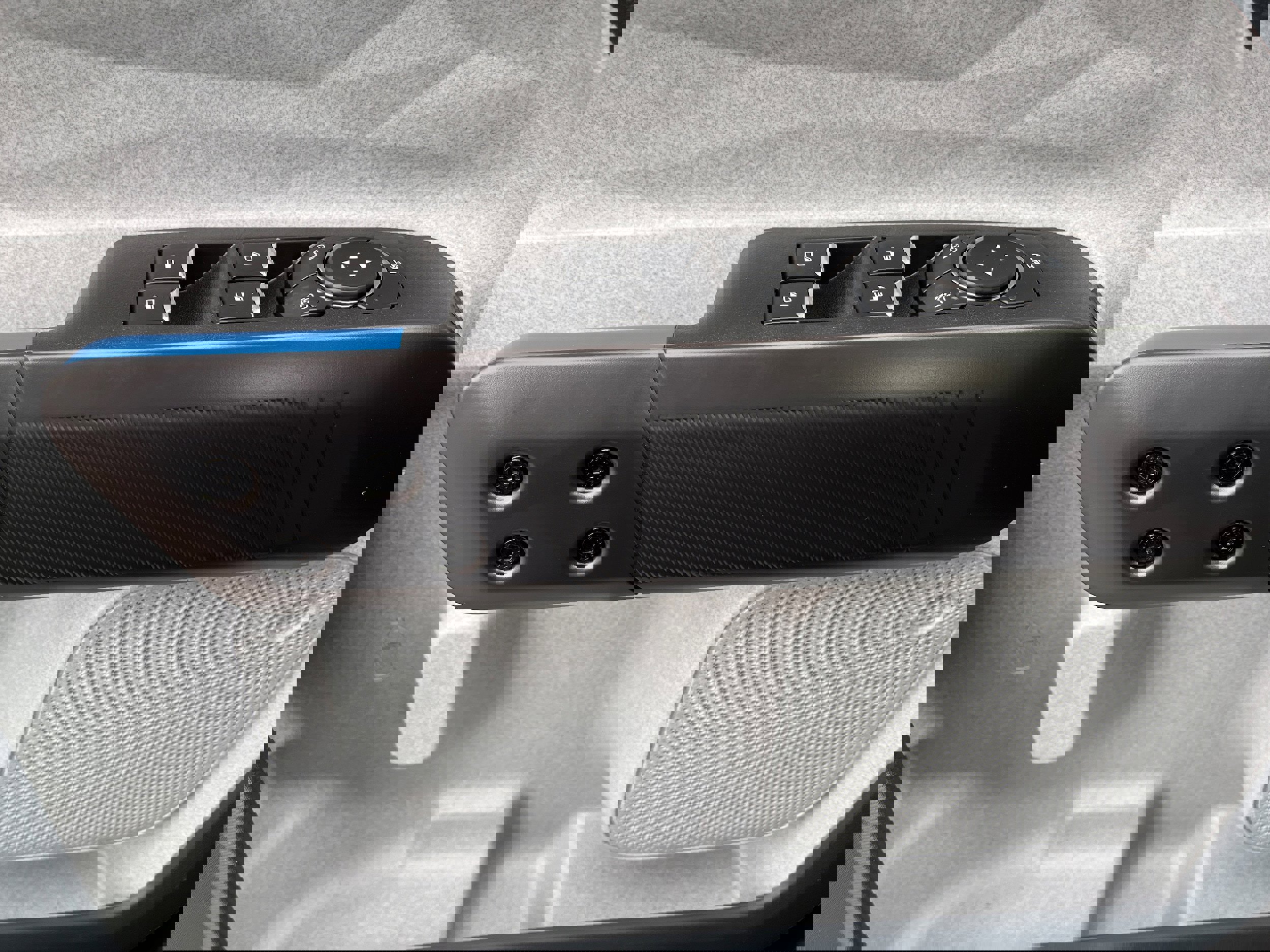 New 2025 Ford Maverick XLT w/ Equipment Group 301A image 21