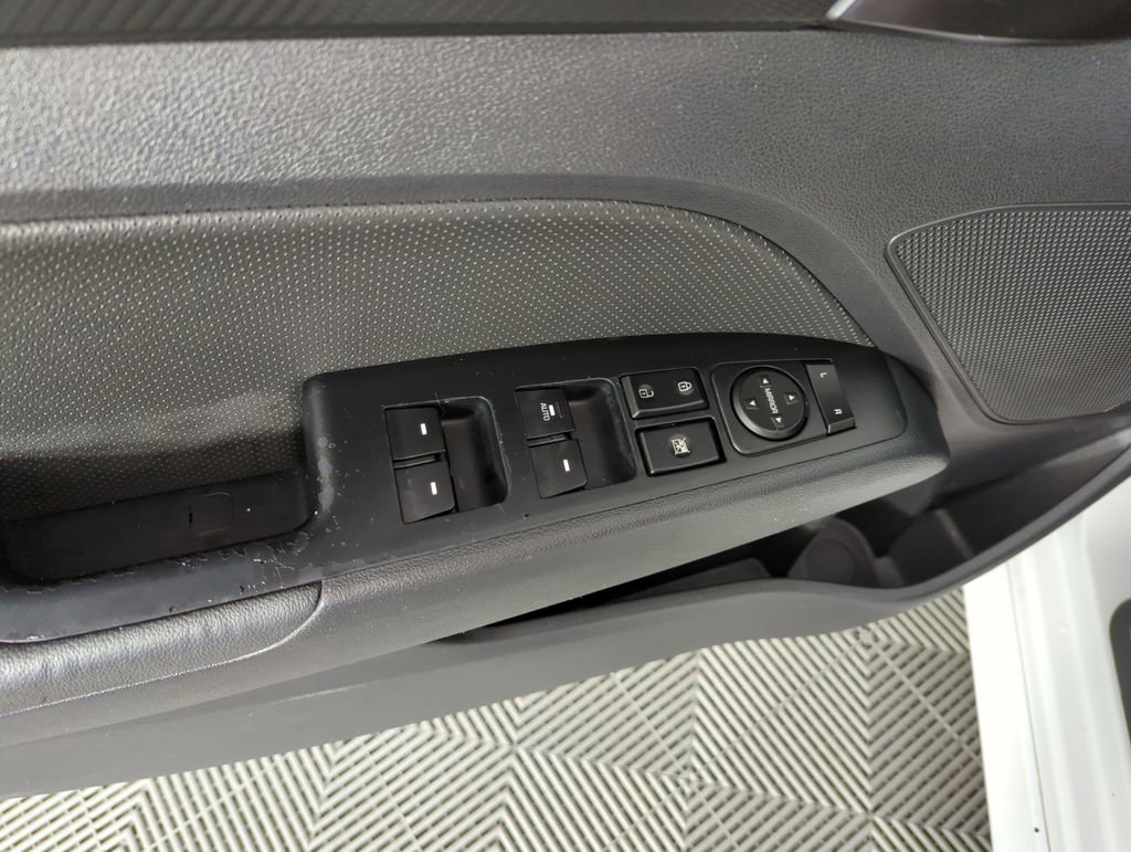 Used 2018 Hyundai Elantra Sport image 19