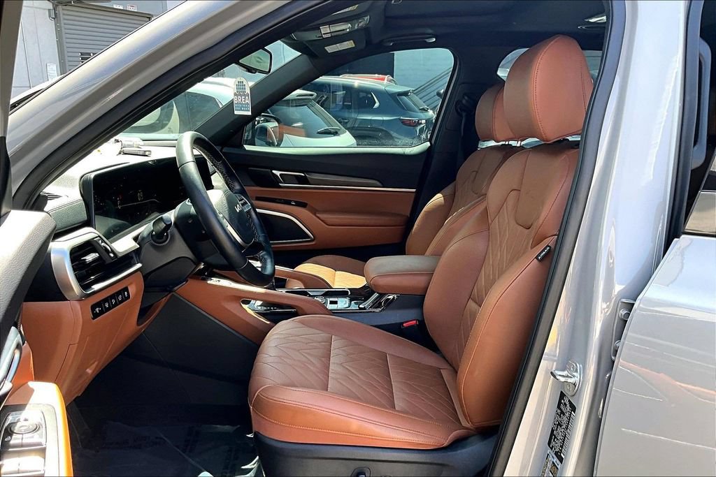 Used 2025 Kia Telluride EX X-Line AWD/4WD image 16