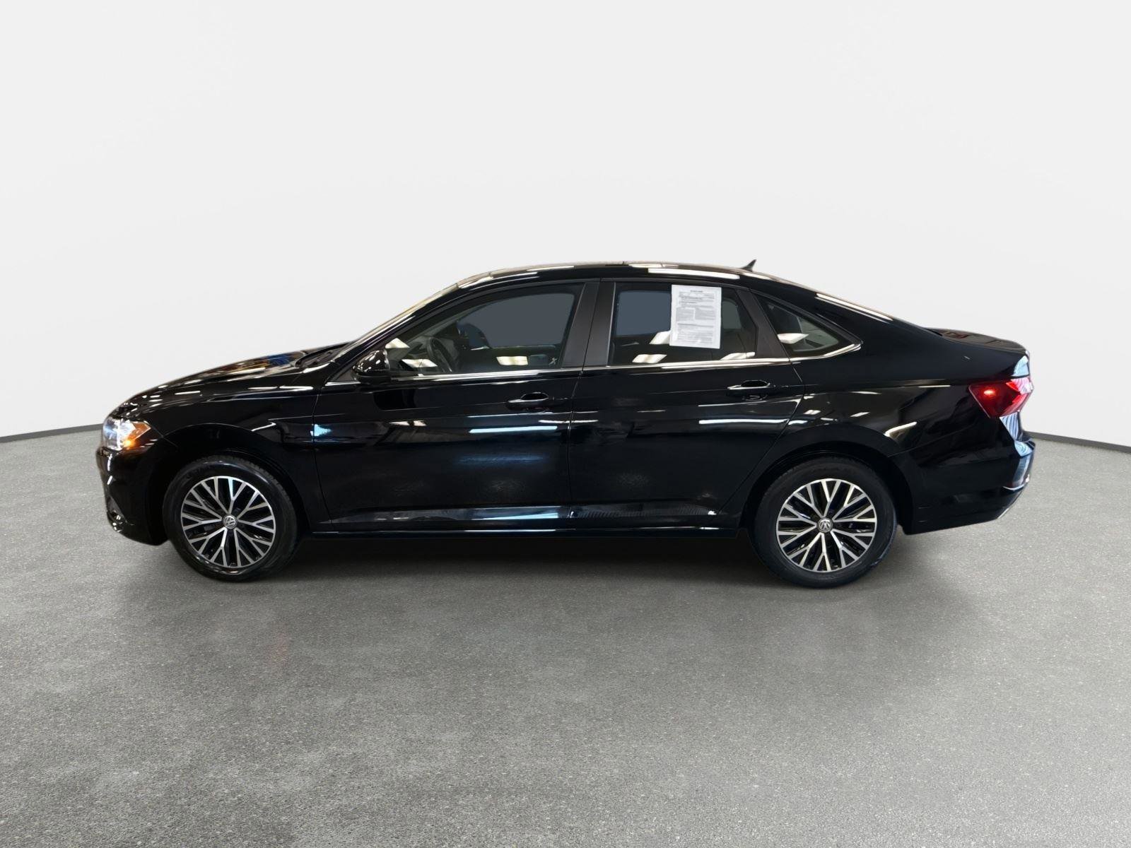 Used 2020 Volkswagen Jetta SE image 8