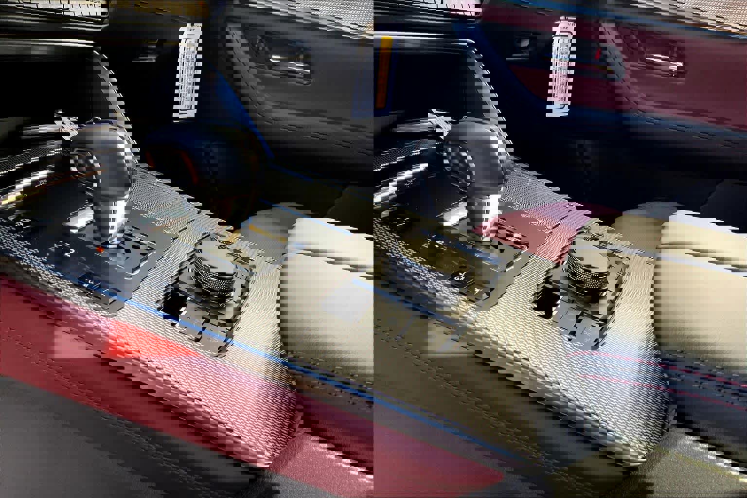 New 2025 MAZDA CX-70 Plug-In Hybrid w/ Premium Plus image 7