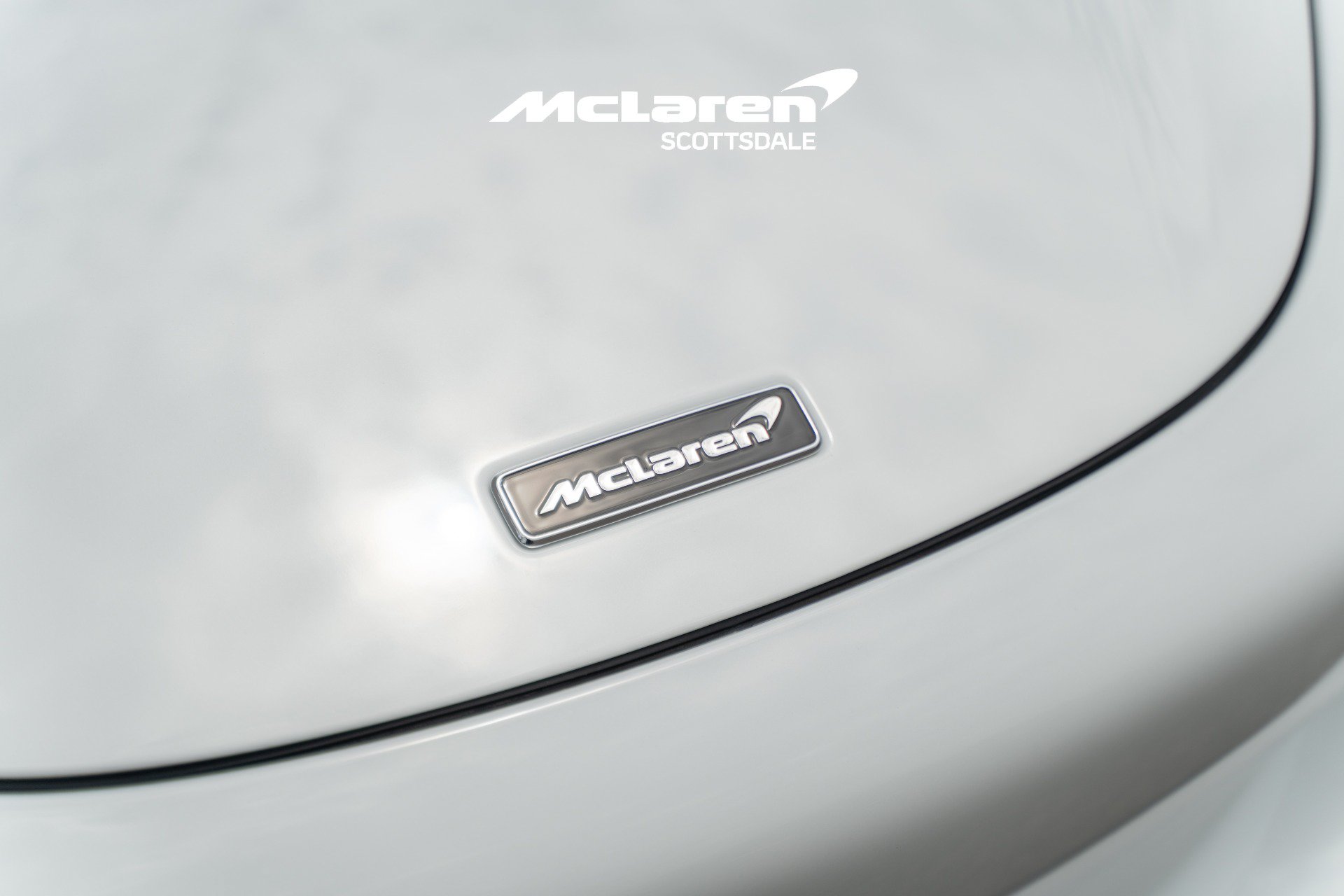 Used 2024 McLaren 750S Spider RWD image 19