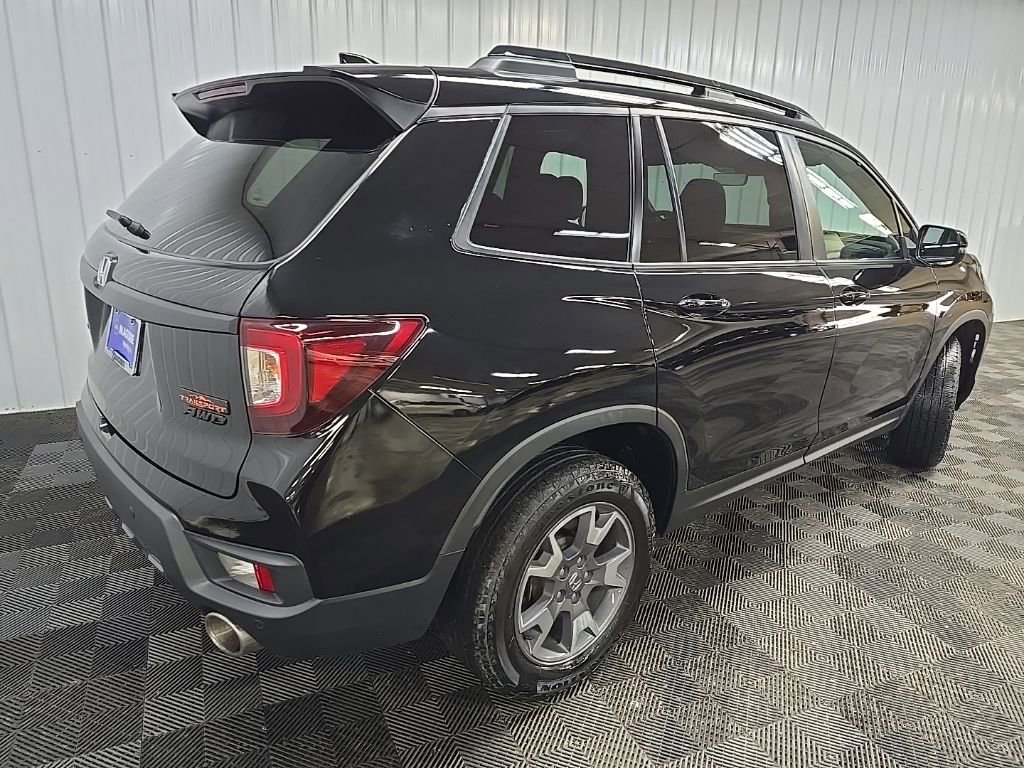 Used 2023 Honda Passport TrailSport image 10