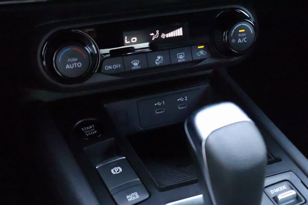 New 2026 Nissan Kicks SV image 12