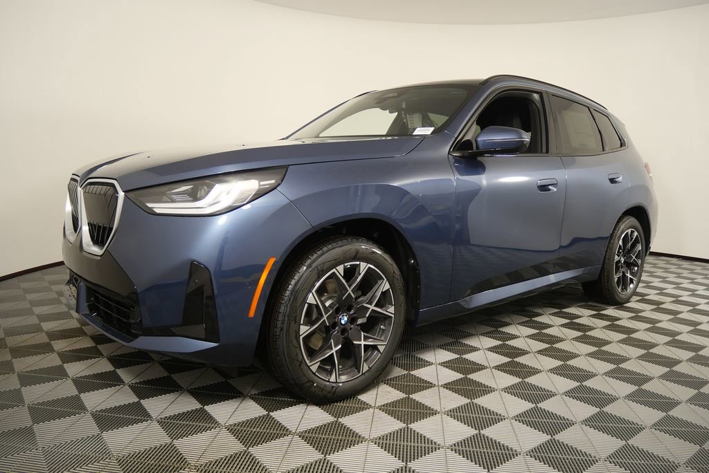 Certified 2025 BMW X3 xDrive30i w/ M Sport Package AWD/4WD image 7
