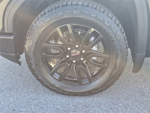 Used 2024 GMC Sierra 1500 Elevation image 9