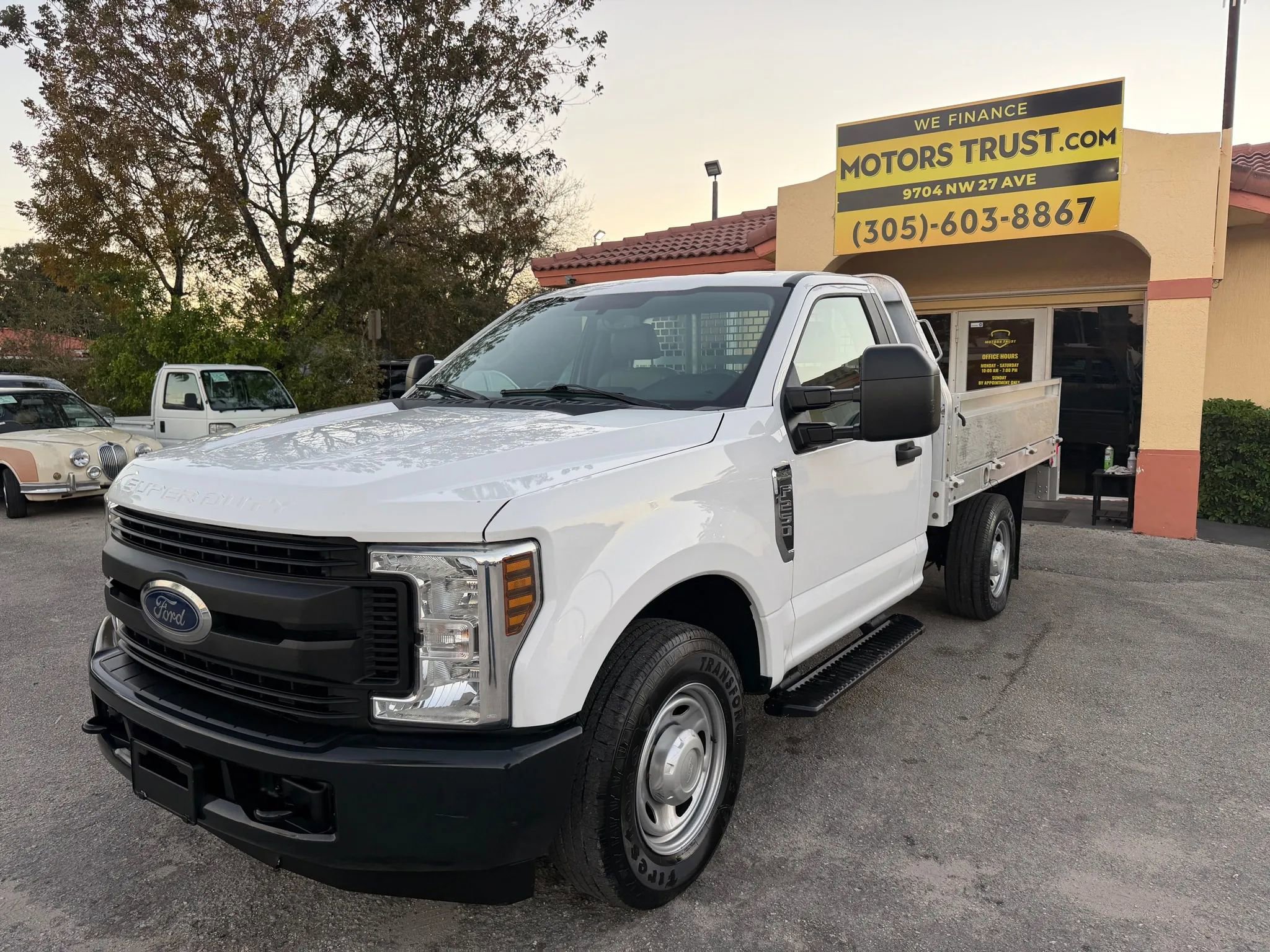 Used 2019 Ford F250 XL image 2