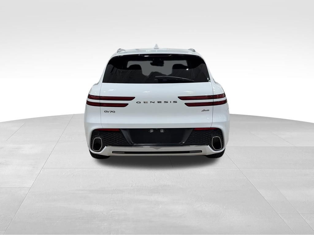 Used 2022 Genesis GV70 2.5T w/ Advanced Package image 28