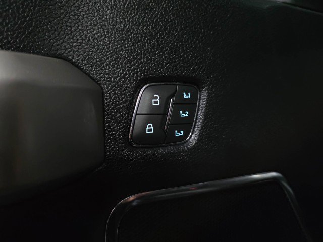 Used 2020 Ford F250 Lariat w/ Lariat Ultimate Package image 34