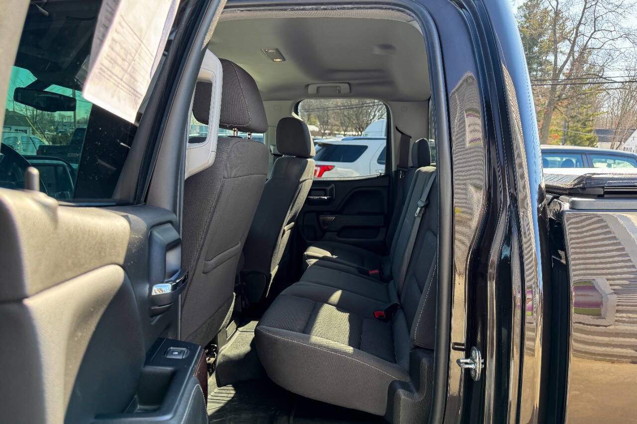 Used 2018 GMC Sierra 1500 SLE w/ SLE Value Package image 16