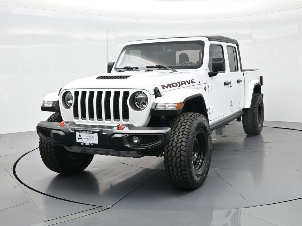 Used 2023 Jeep Gladiator Mojave w/ Trailer Tow Package image 3