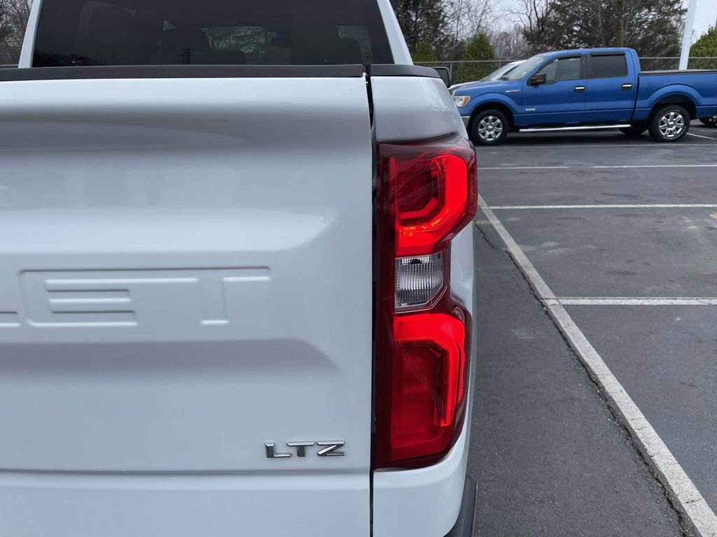 Used 2024 Chevrolet Silverado 1500 LTZ image 18