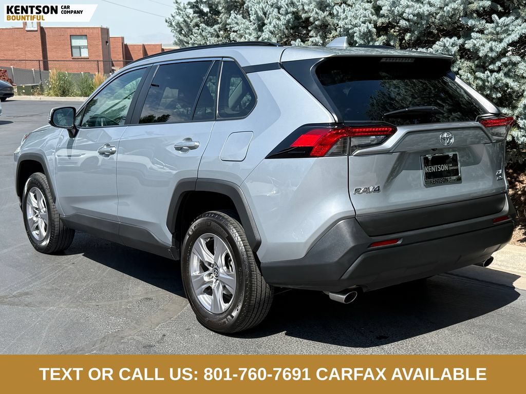 Used 2025 Toyota RAV4 XLE AWD/4WD image 6
