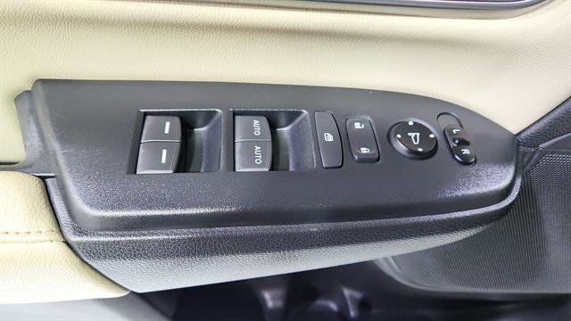 Used 2019 Honda CR-V Touring image 23