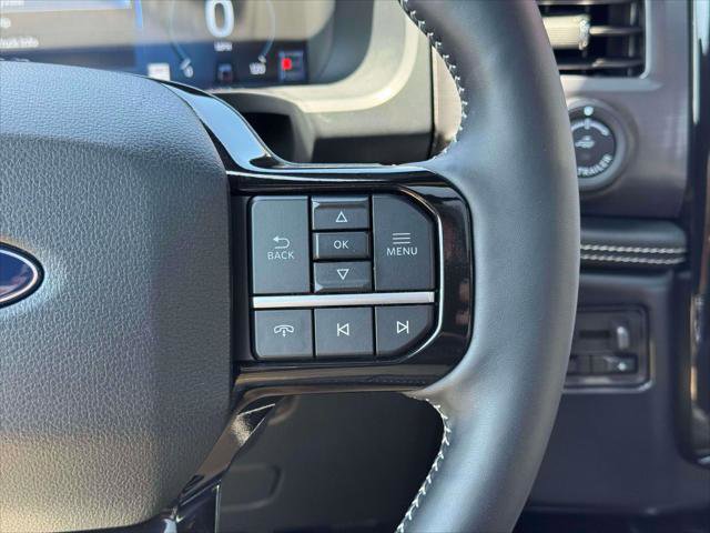 Used 2025 Ford F150 Lightning Platinum AWD/4WD image 26