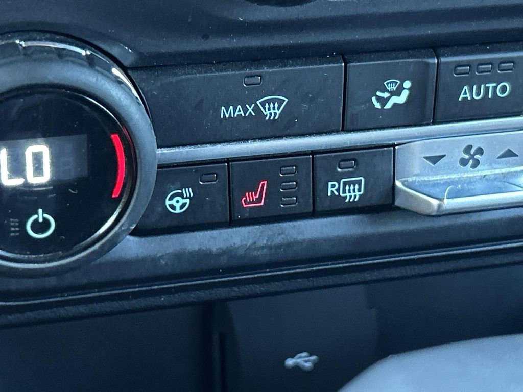 Used 2024 Ford Bronco Wildtrak image 17