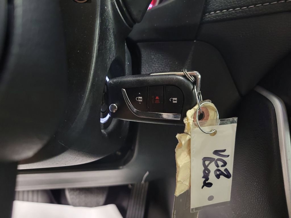 Used 2023 Toyota RAV4 LE FWD image 16