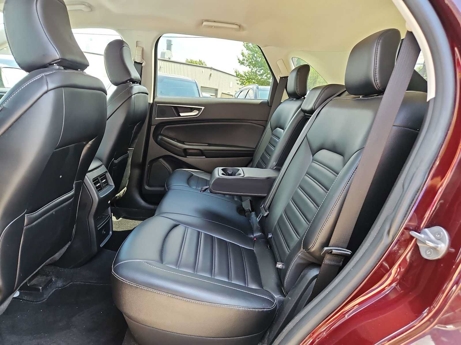 Used 2023 Ford Edge SEL AWD/4WD image 15