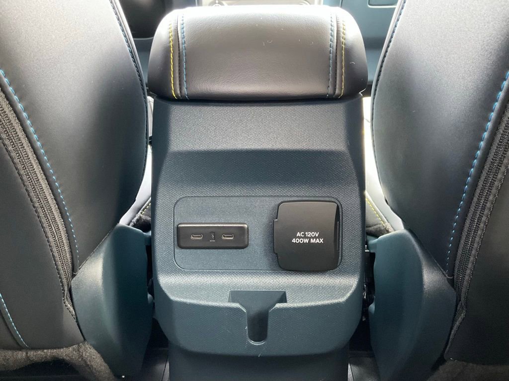 Used 2025 Ford Maverick Lobo image 23