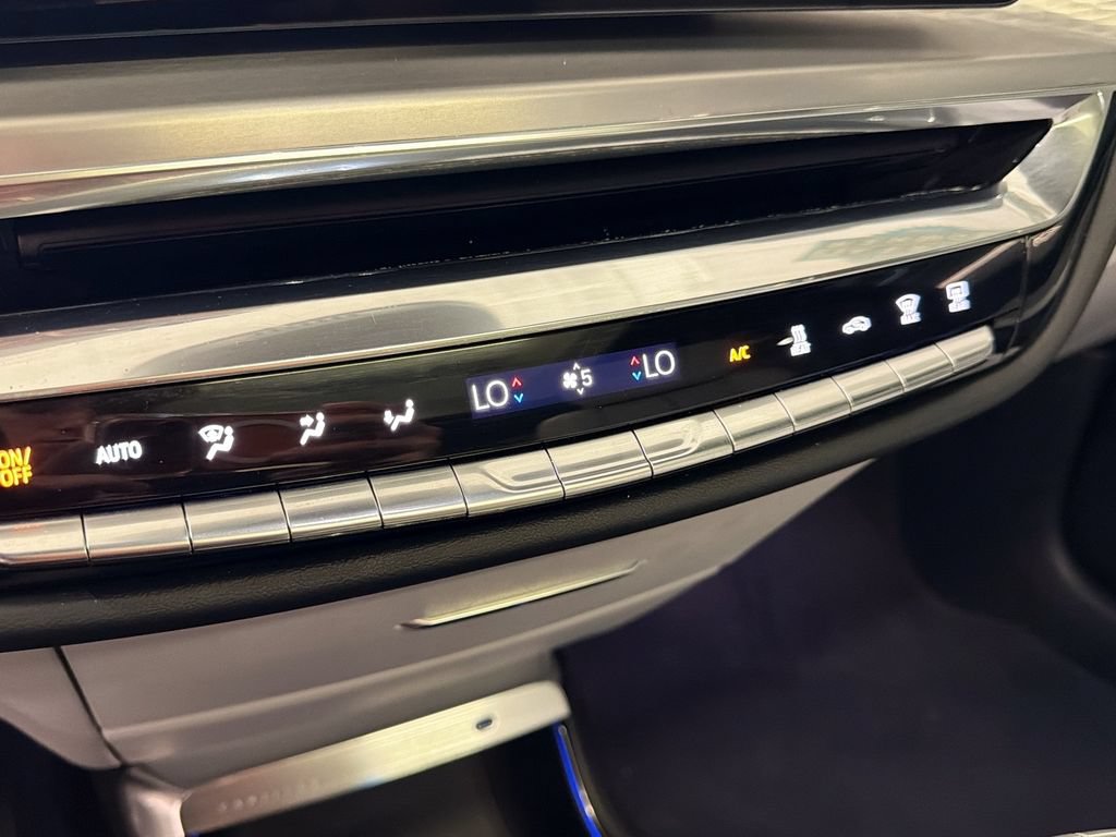Used 2024 Cadillac Lyriq Sport RWD image 17