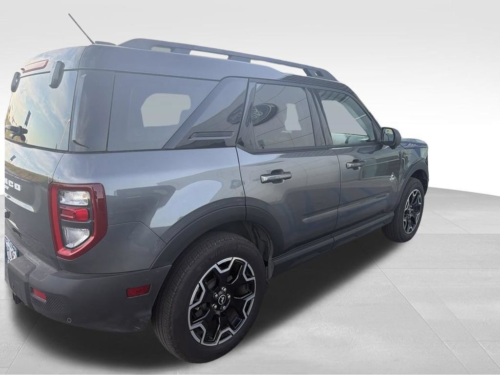 Used 2025 Ford Bronco Sport Outer Banks w/ Outer Banks Tech Package+ AWD/4WD image 28