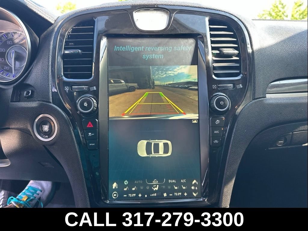 Used 2018 Chrysler 300 Touring w/ Chrome Appearance Package RWD image 23