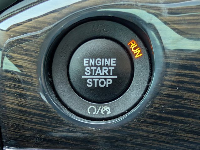 Used 2021 Jeep Grand Cherokee Summit image 29