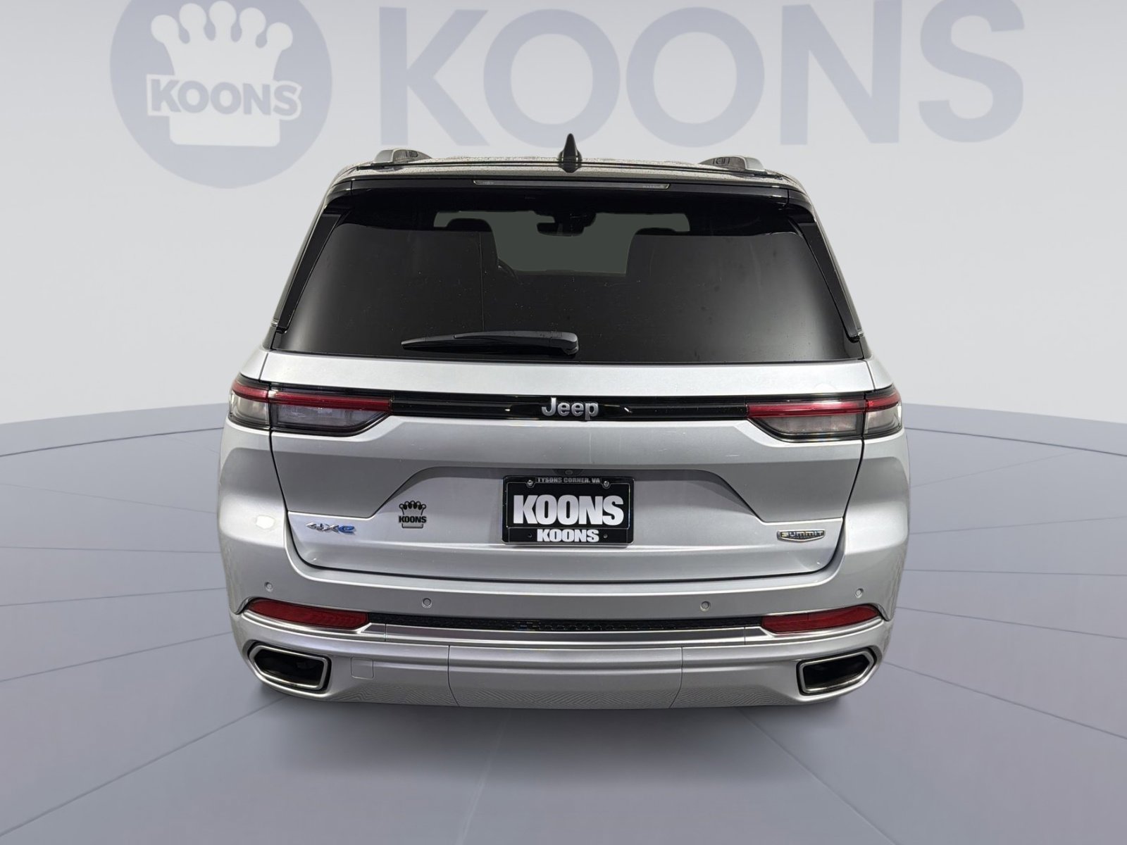 Used 2023 Jeep Grand Cherokee Summit image 5