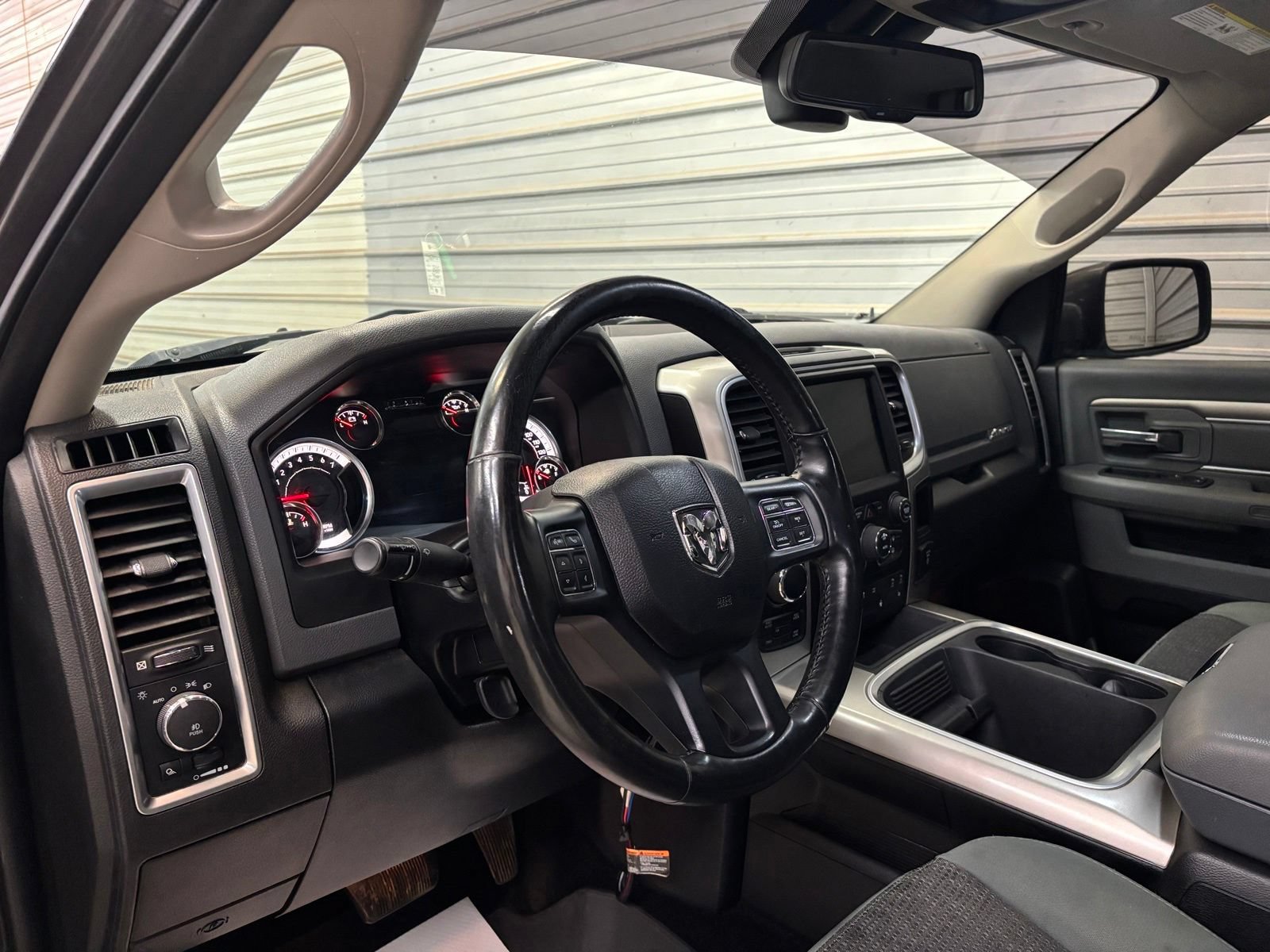 Used 2017 RAM 1500 Big Horn AWD/4WD image 12