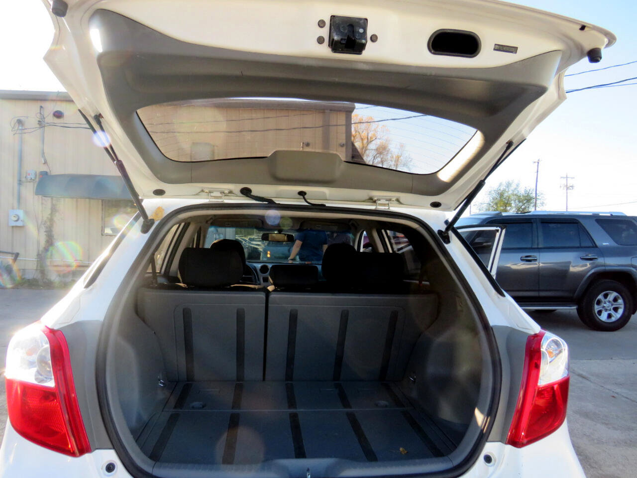 Used 2012 Toyota Matrix S image 23