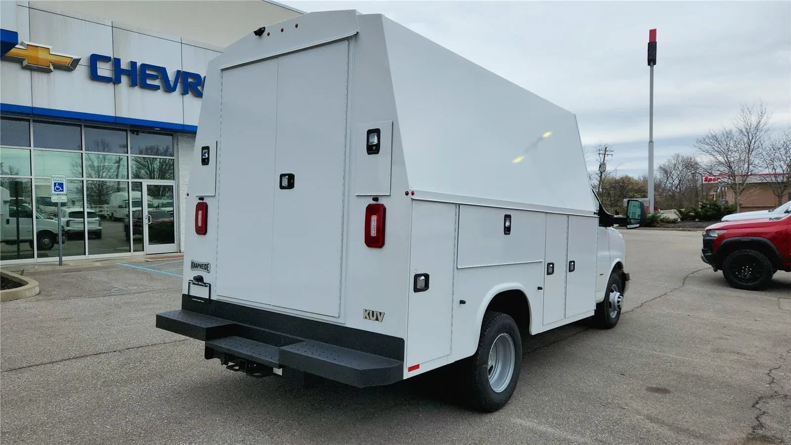 New 2025 Chevrolet Express 3500 w/ Power Convenience Package RWD image 5