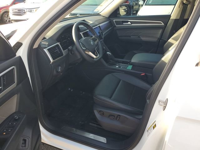 Certified 2023 Volkswagen Atlas SE w/ Panoramic Sunroof Package image 18
