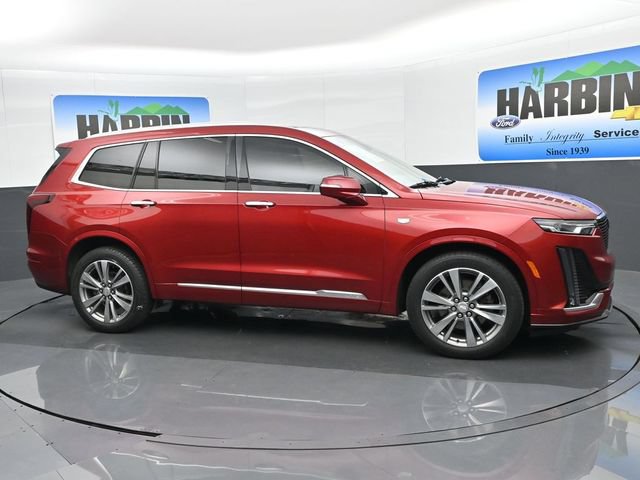 Used 2022 Cadillac XT6 Premium Luxury w/ Technology Package FWD image 7